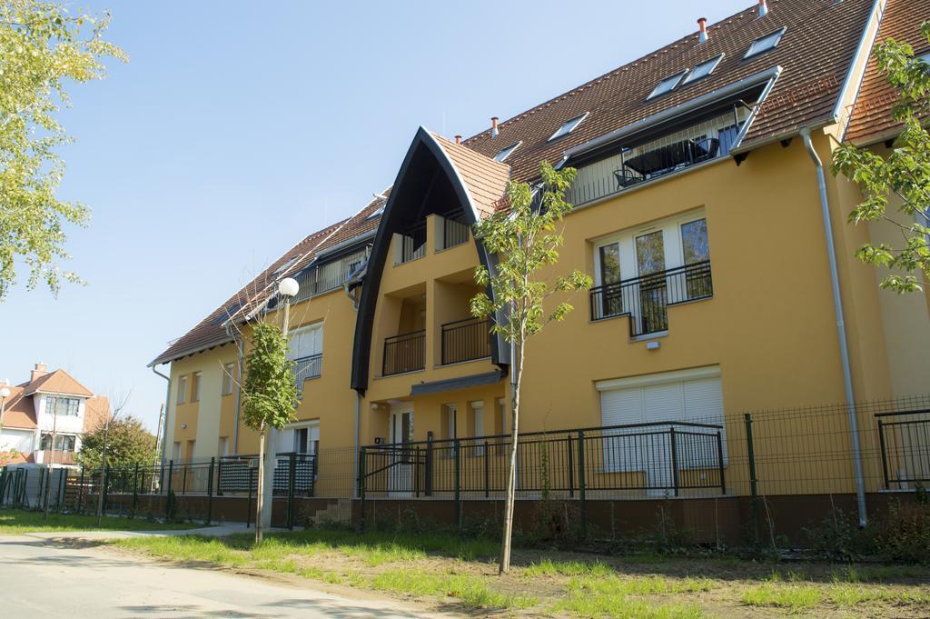 Smarthome Apartman Hajdúszoboszló Exterior foto